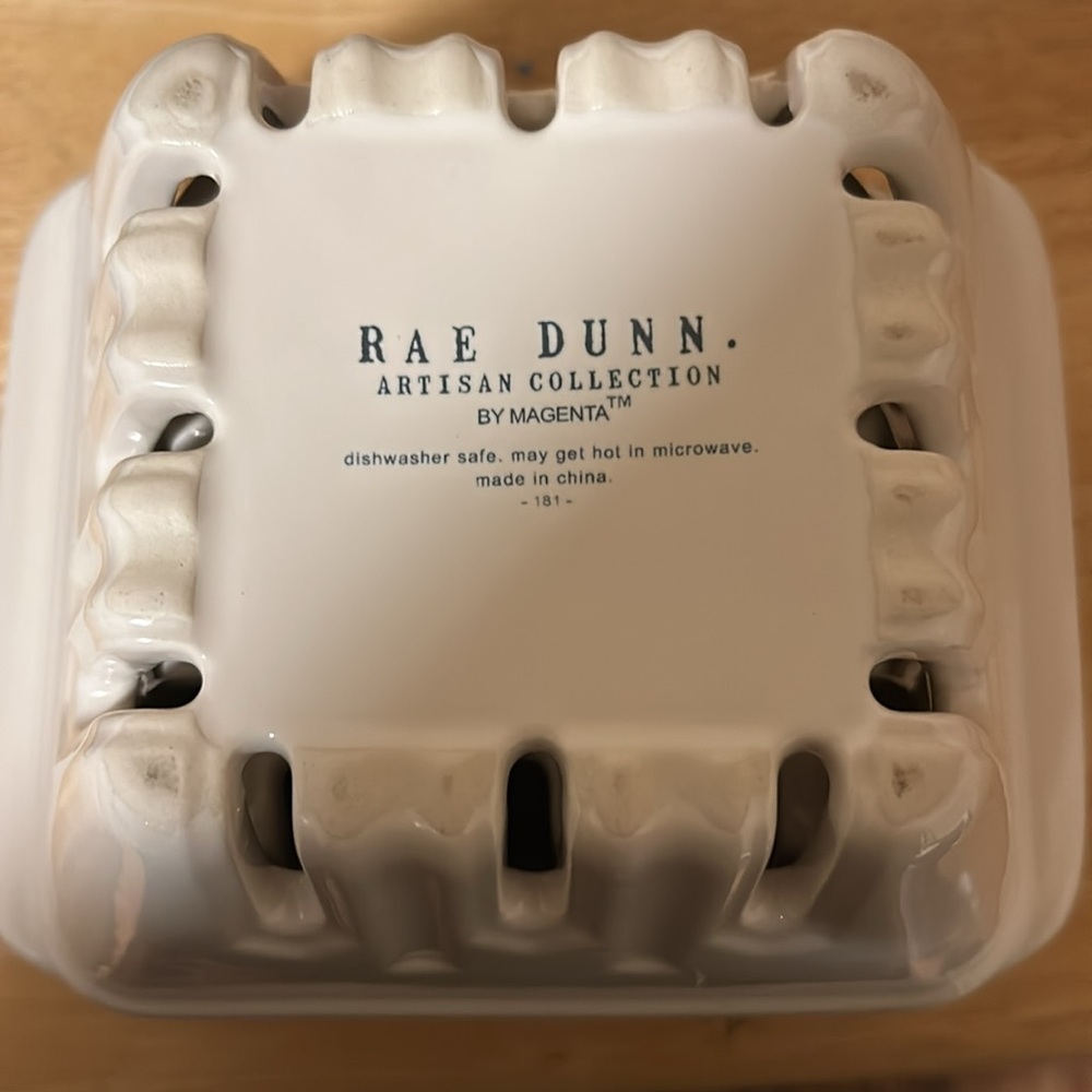Rae Dunn Berries Basket/ Strainer Artisan Collection By Magenta Set of 2 - Picture 2 of 3